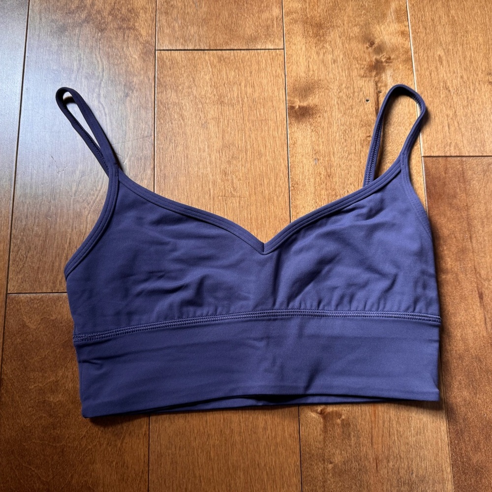 LULULEMON - Purple sports bra